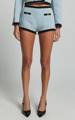 Gina Shorts - Contrast Pocket Detail Shorts in Ice Blue