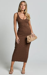 Novida Midi Dress - Textured Bodycon Dress in Chocolate