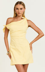 Jeofina Mini Dress - Off The Shoulder Linen Look Dress in Lemon
