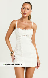 Gigi Mini Linen Blend Dress - Sweetheart Tie Back Scallop Detail Dress in Off White