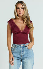 Gloria Top - V Neck Lace Detail Cap Sleeve Top in Wine