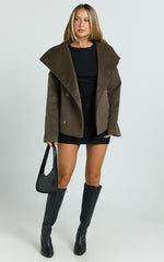 Yasmine Coat - Double Breasted High Neck Short Wool Like Coat in Mink