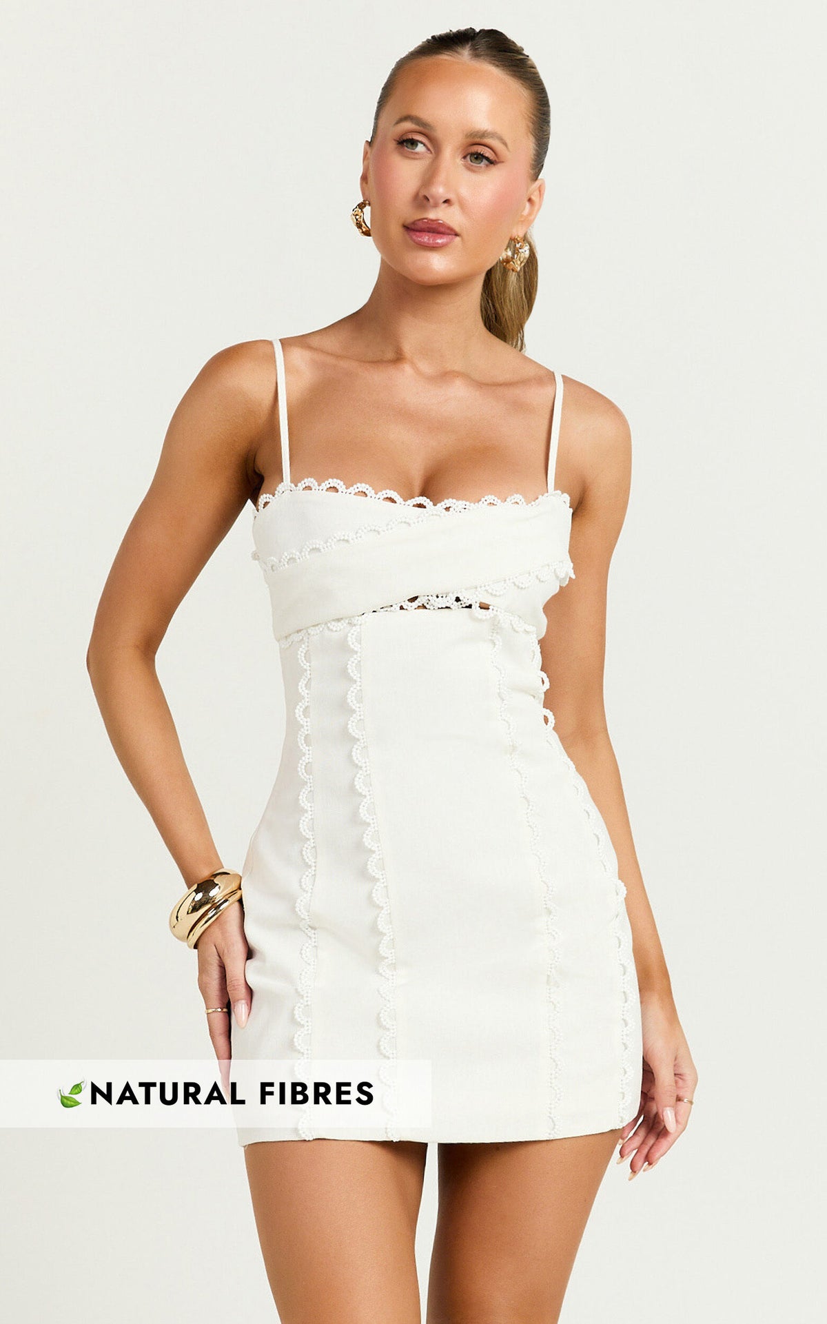 Gigi Mini Linen Dress - Sweetheart Tie Back Scallop Detail Dress in Off White